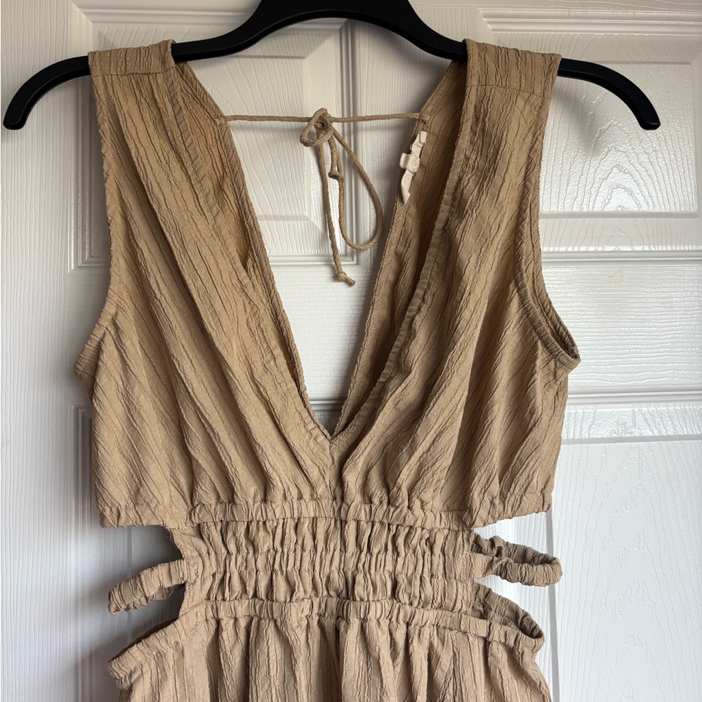 Blush Sleeveless V-Neck Cutout Mini Dress in Beige - Picture 3 of 6